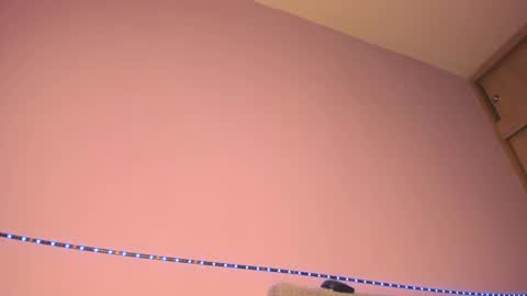 Snapshot of dayan_silva_ chatting on February 27, 2:10 am DAYAN online show from February 27, 2:10 am