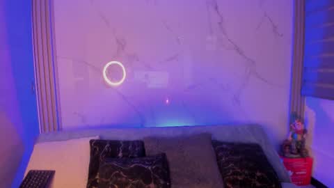 Snapshot of dayan_silva_ chatting on December 5, 3:15 am DAYAN online show from December 5, 3:15 am