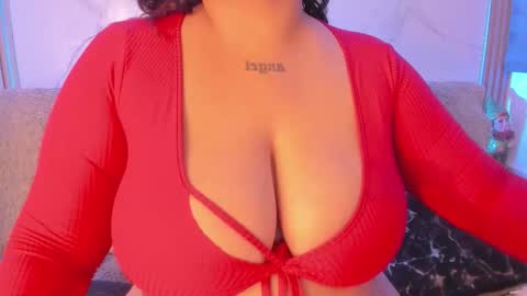 Snapshot of dayan_silva_ chatting on February 25, 12:53 am DAYAN online show from February 25, 12:53 am