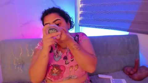 Snapshot of dayan_silva_ chatting on March 11, 3:18 pm DAYAN online show from March 11, 3:18 pm