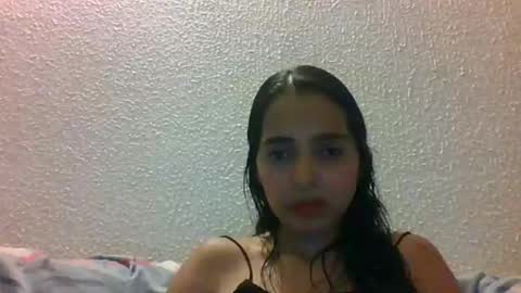 Snapshot of dayana_cruz chatting on November 23, 2:11 am dayana_cruz online show from November 23, 2:11 am