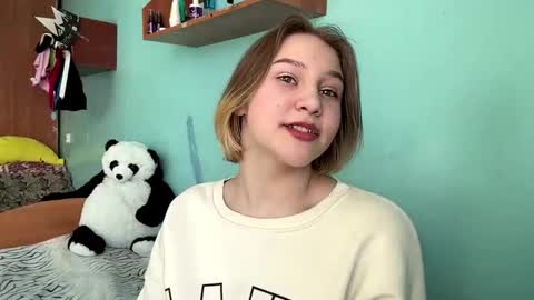 Snapshot of daylebellman chatting on March 26, 12:55 pm May online show from March 26, 12:55 pm