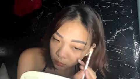 Snapshot of daylebellman chatting on April 13, 3:17 pm May online show from April 13, 3:17 pm