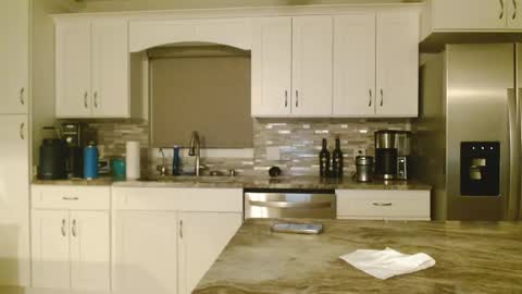 Dazey online show from October 1, 11:55 pm