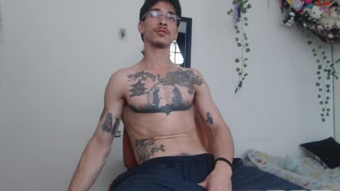 dazzayy online show from May 23, 8:46 pm