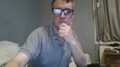 Snapshot of dazzill chatting on February 6, 6:55 pm Dazzill online show from February 6, 6:55 pm