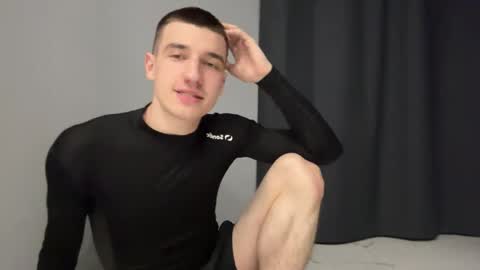 alexlove online show from April 29, 8:04 pm