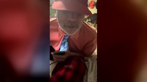 Snapshot of dckwoyqseyfq chatting on April 4, 6:11 am dckwoyqseyfq online show from April 4, 6:11 am