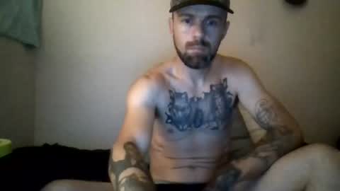 Hungmoose69 online show from July 17, 7:04 am