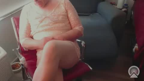 Snapshot of dcteamfucker chatting on February 5, 5:39 pm DCTeamFucker online show from February 5, 5:39 pm