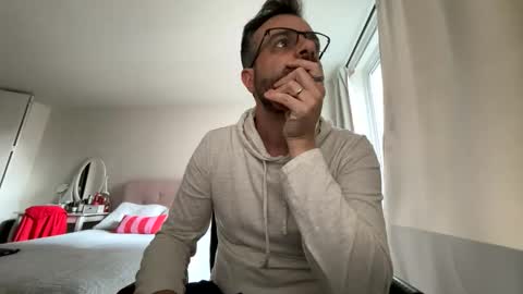 DDirty online show from April 3, 8:07 pm