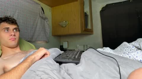 Snapshot of deafguyproud69 chatting on June 15, 2:30 pm deafguyproud69 online show from June 15, 2:30 pm