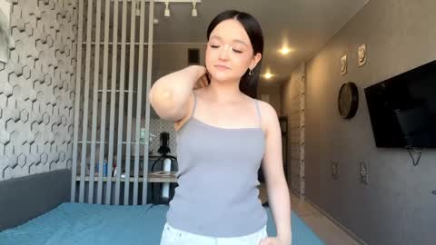 Deanna online show from May 22, 2:33 pm