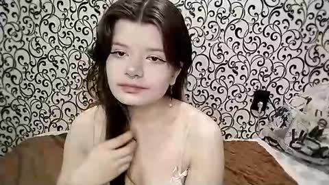 Snapshot of deannemillener chatting on June 8, 5:13 pm Camille online show from June 8, 5:13 pm