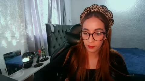 Snapshot of dear_juliet chatting on July 8, 10:14 pm Juliet online show from July 8, 10:14 pm