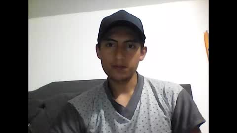 Snapshot of deathgun22 chatting on January 7, 2:03 am deathgun22 online show from January 7, 2:03 am