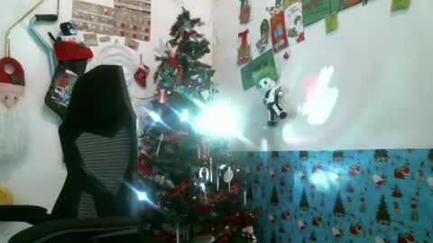 Snapshot of debbieafterhours69 chatting on December 18, 4:13 pm DEBBIE online show from December 18, 4:13 pm