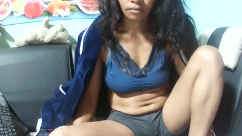 DebbieRiseX online show from June 14, 3:08 am