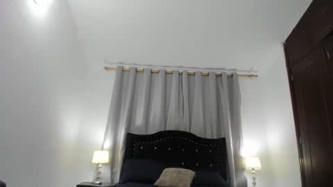 Snapshot of debora_brown_ chatting on February 27, 1:38 am Dbora online show from February 27, 1:38 am