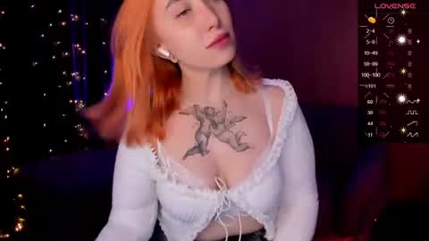 Snapshot of deborah_moore chatting on June 20, 2:25 am Debora online show from June 20, 2:25 am