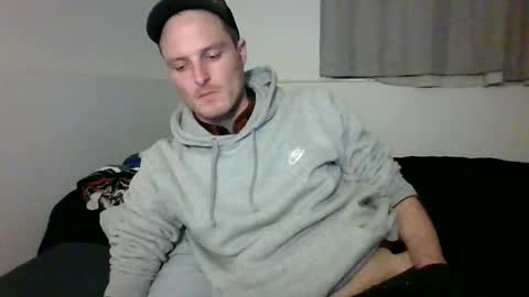 Dee4dayz online show from April 19, 3:06 am