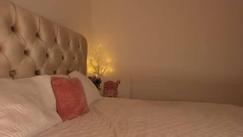 Denise online show from February 26, 4:45 pm