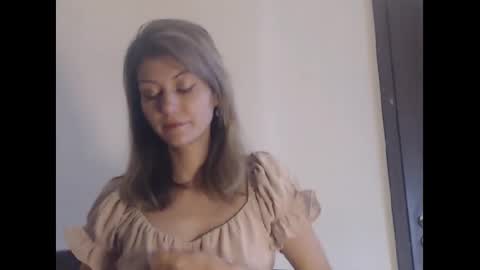 Deelightfull online show from January 1, 11:05 am