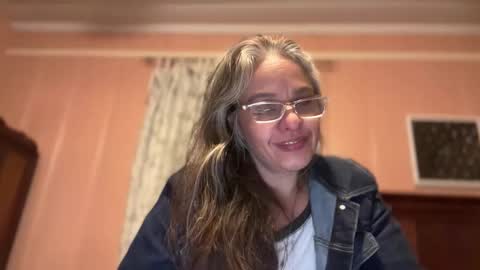 Tori online show from March 26, 6:52 am