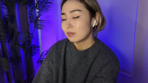 sexy bimbo little kitty asian misstress quen princes sexy girl you can just call me pleasure online show from December 4, 8:56 am