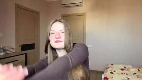 Mila online show from March 23, 9:13 am