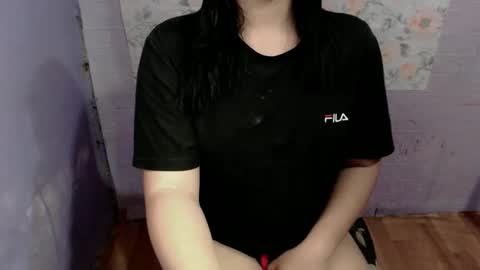 Snapshot of delicious_hanna17 chatting on February 7, 6:06 am delicious_hanna17 online show from February 7, 6:06 am