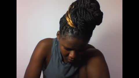 EVAH online show from February 1, 10:47 am