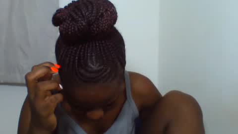 Snapshot of deliciousbabe01 chatting on June 14, 8:11 pm EVAH online show from June 14, 8:11 pm