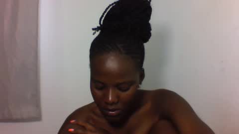Snapshot of deliciousbabe01 chatting on July 12, 2:19 pm EVAH online show from July 12, 2:19 pm