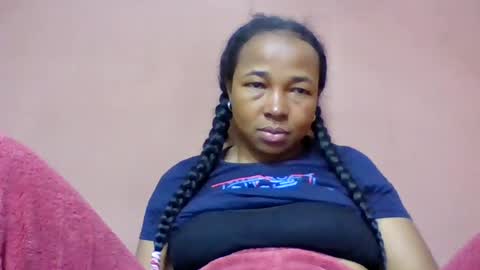 Snapshot of delphin774164 chatting on July 12, 3:25 pm delphin774164 online show from July 12, 3:25 pm