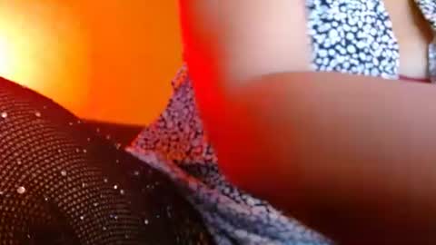 Snapshot of delphine_x chatting on March 2, 7:12 pm Delphine online show from March 2, 7:12 pm