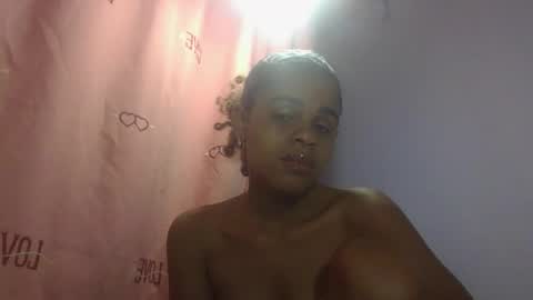 delphine online show from April 9, 1:38 am