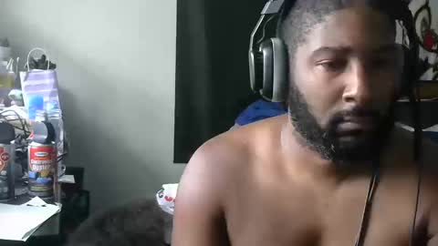 delta7012 online show from October 11, 4:16 pm