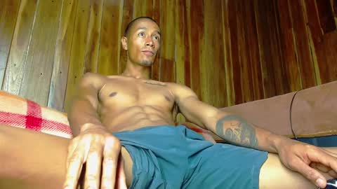 Snapshot of demarcous_nm chatting on September 16, 11:28 pm D.C online show from September 16, 11:28 pm