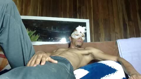 Snapshot of demarcous_nm chatting on October 19, 5:46 pm D.C online show from October 19, 5:46 pm