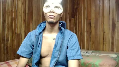 Snapshot of demarcous_nm chatting on October 21, 10:43 pm D.C online show from October 21, 10:43 pm