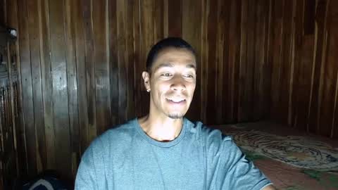 Snapshot of demarcous_nm chatting on October 23, 4:17 pm D.C online show from October 23, 4:17 pm