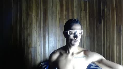 Snapshot of demarcous_nm chatting on February 28, 2:18 pm D.C online show from February 28, 2:18 pm