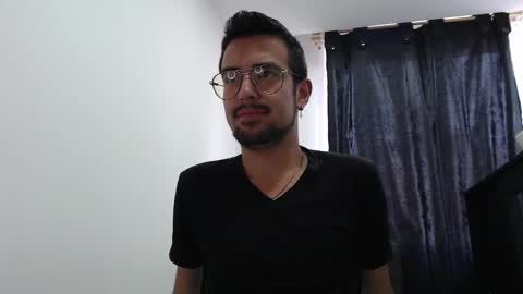 demian_val_4 online show from February 5, 7:31 pm