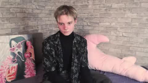 demianenglen online show from September 9, 11:26 pm