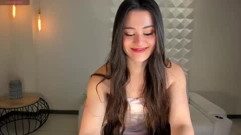 Snapshot of deminova chatting on February 17, 11:18 am DEMI NOVA online show from February 17, 11:18 am