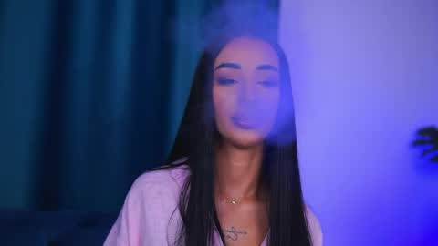 denisedevilles online show from May 20, 8:04 pm