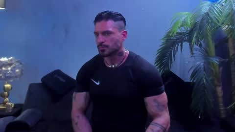 Snapshot of dennis_cox_ chatting on June 19, 3:27 pm dennis_cox_ online show from June 19, 3:27 pm