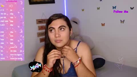 Snapshot of dennis_love_ chatting on February 19, 3:06 am rosse online show from February 19, 3:06 am