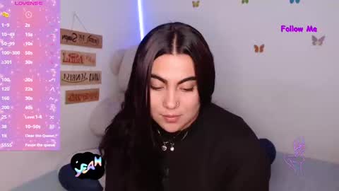 Snapshot of dennis_love_ chatting on February 21, 2:39 am rosse online show from February 21, 2:39 am